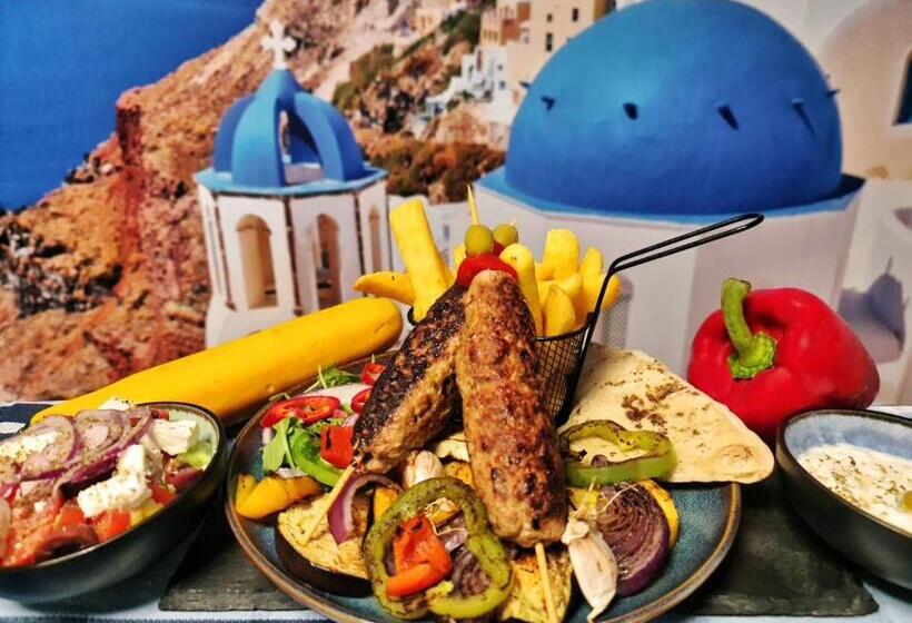 هتل Malinowski Economy