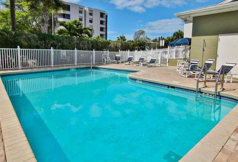 فندق Mariner S Pointe 503