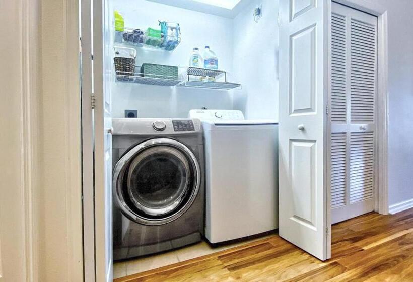 فندق Mariner S Pointe 503