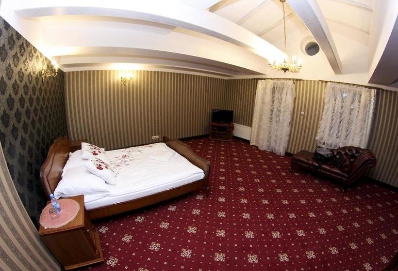 בית מלון כפרי Mazurski Dwór