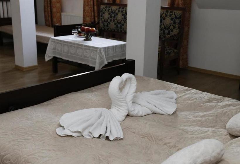 Отель Miasteczko Galicyjskie