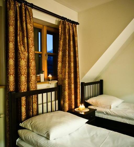 فندق Miasteczko Galicyjskie