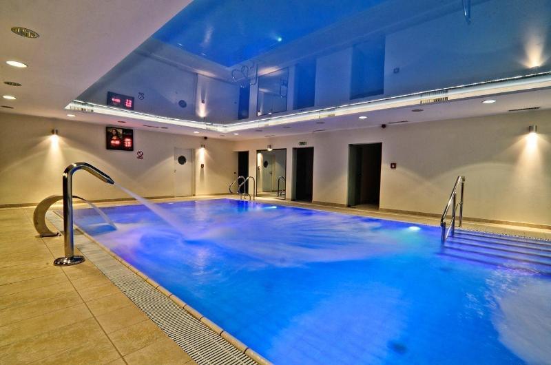 ホテル Mona Lisa Wellness & Spa