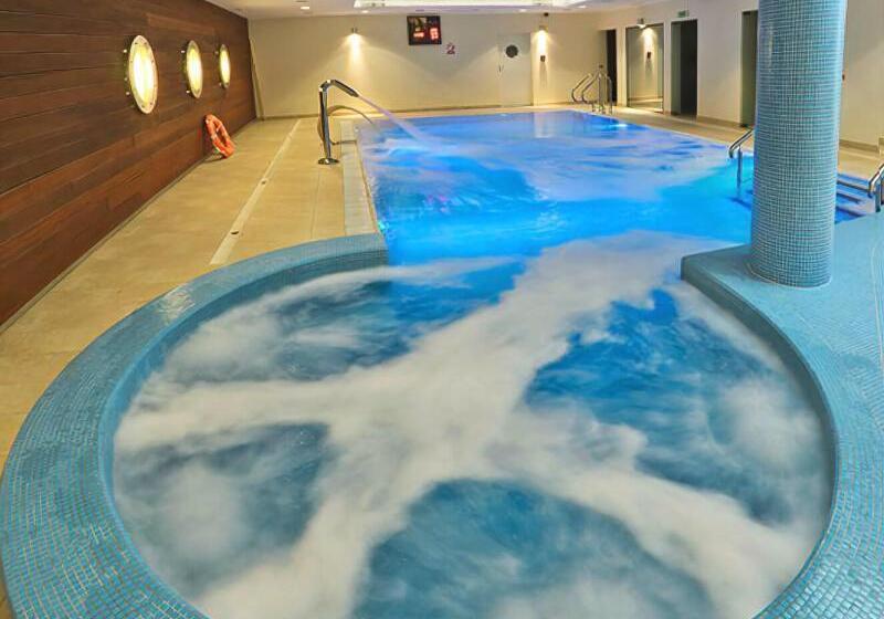 ホテル Mona Lisa Wellness & Spa