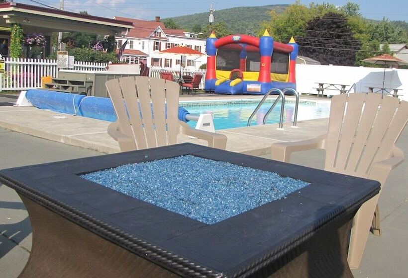 فندق Mt Madison Inn & Suites