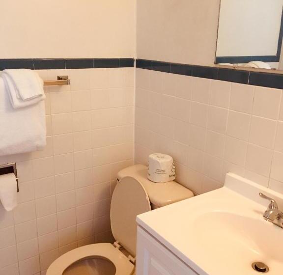 فندق North Country American Inn