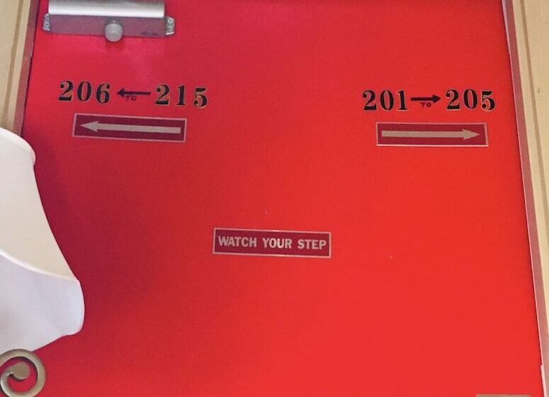 فندق North Country American Inn