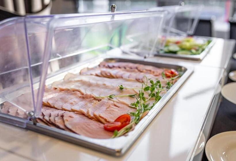 בית מלון כפרי Olympic