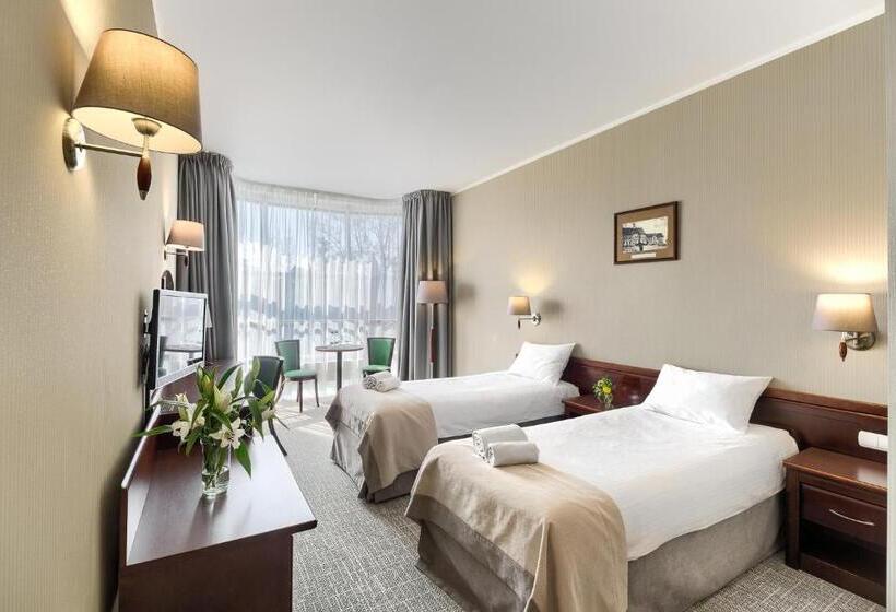 בית מלון כפרי Olympic