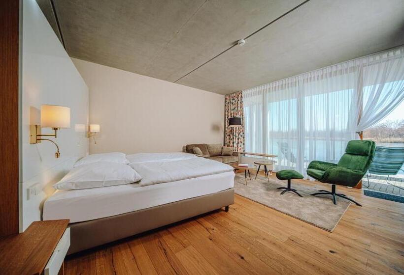 Pałac Pakoszów Schlosshotel Wernersdorf