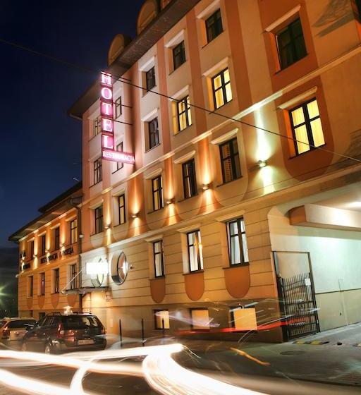 فندق Panorama Nowy Sącz