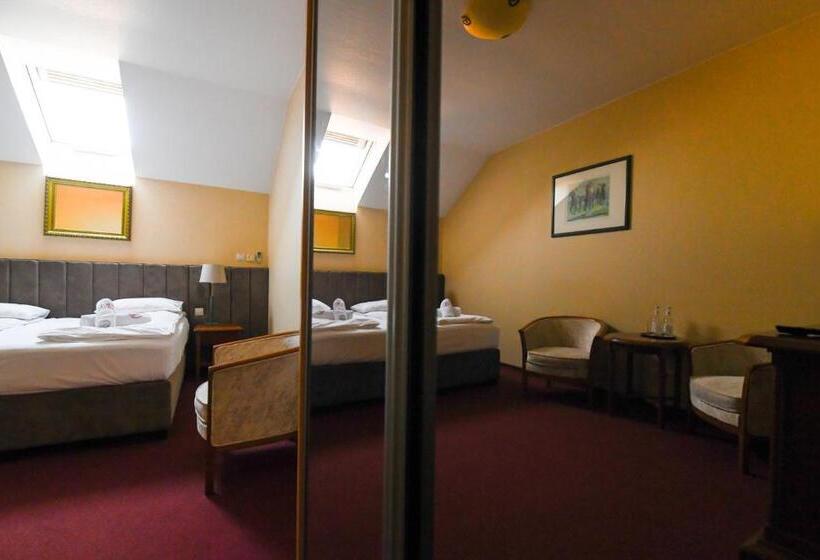 هتل Pensjonat Fitness & Spa Gregor