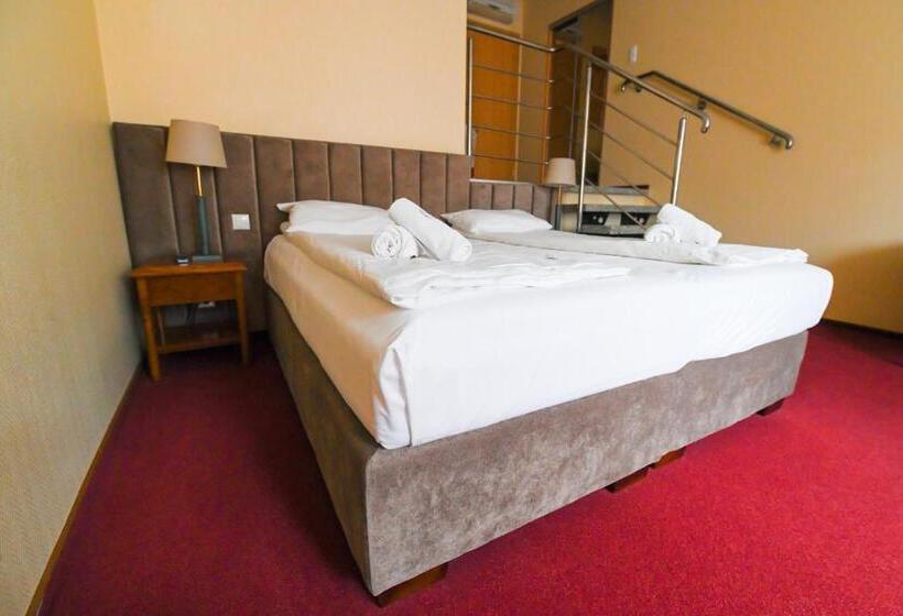 هتل Pensjonat Fitness & Spa Gregor