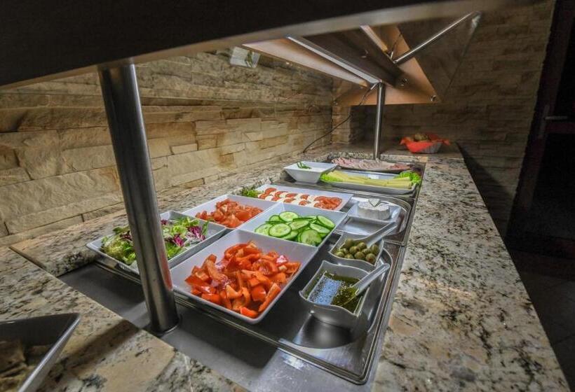 هتل Pensjonat Fitness & Spa Gregor