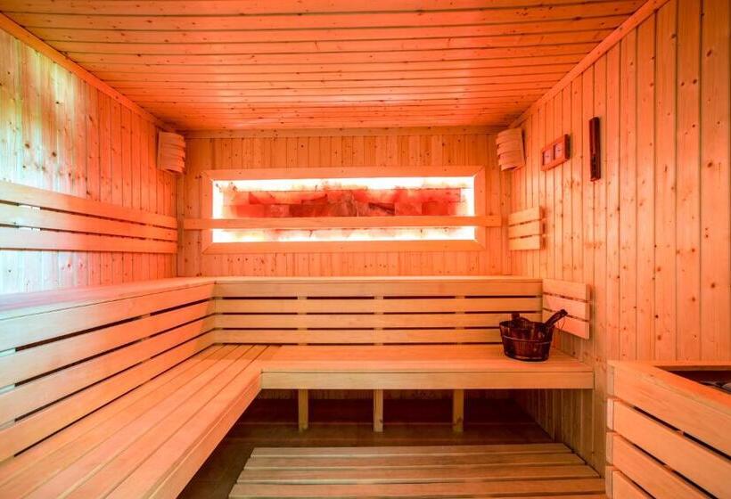 فندق Polanica Resort & Spa