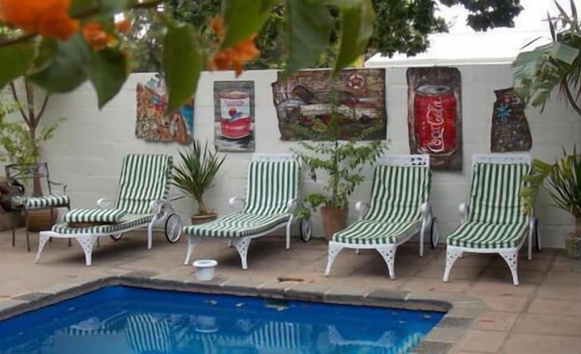 فندق The Red Tin Roof