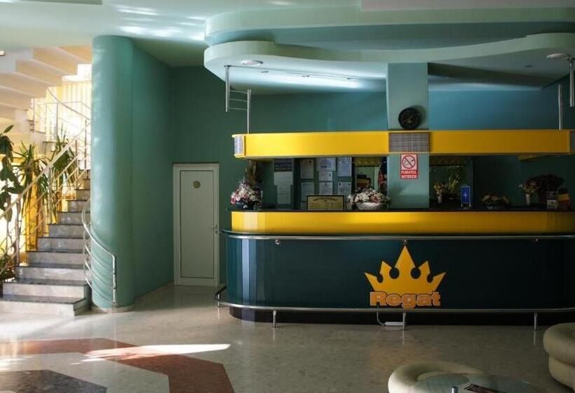 فندق Regat