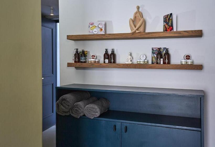 Chapter House Boutique Hotel By The Living Journey Collection