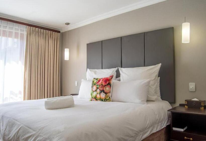 Ruslamere Hotel And Conference Centre