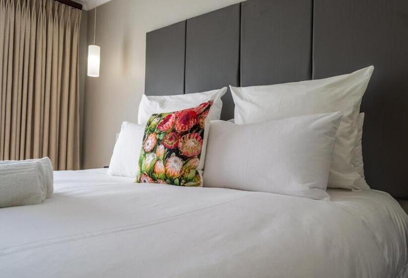 Ruslamere Hotel And Conference Centre