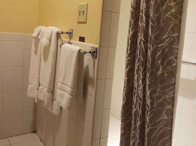 Отель Salvatores Grand