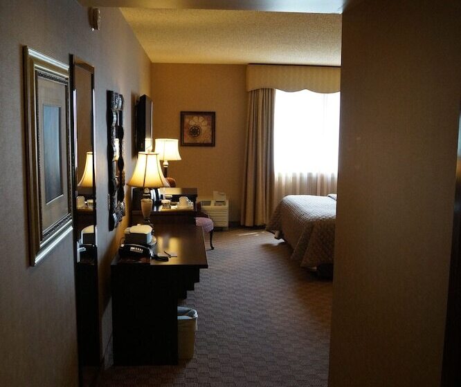 Отель Salvatores Grand