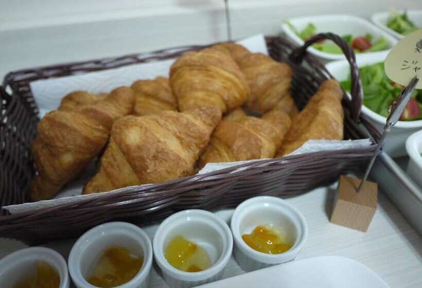 Отель Select Inn Shikoku Chuo