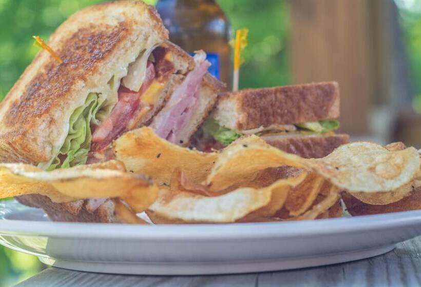 호텔 Skyline Lodge