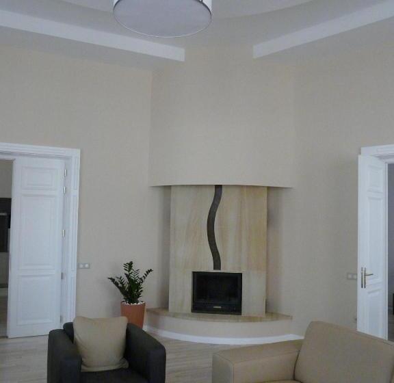 ホテル Soleil Apartman Szeged