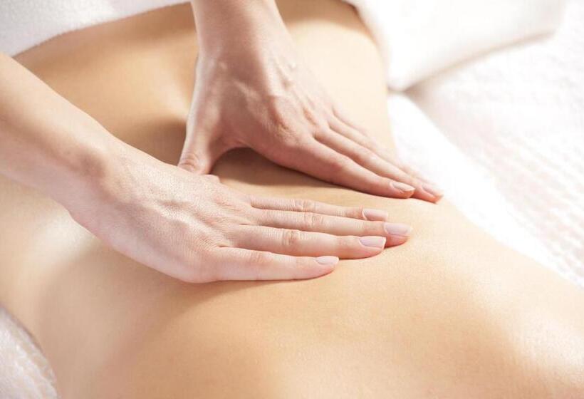 Отель Cesarskie Ogrody