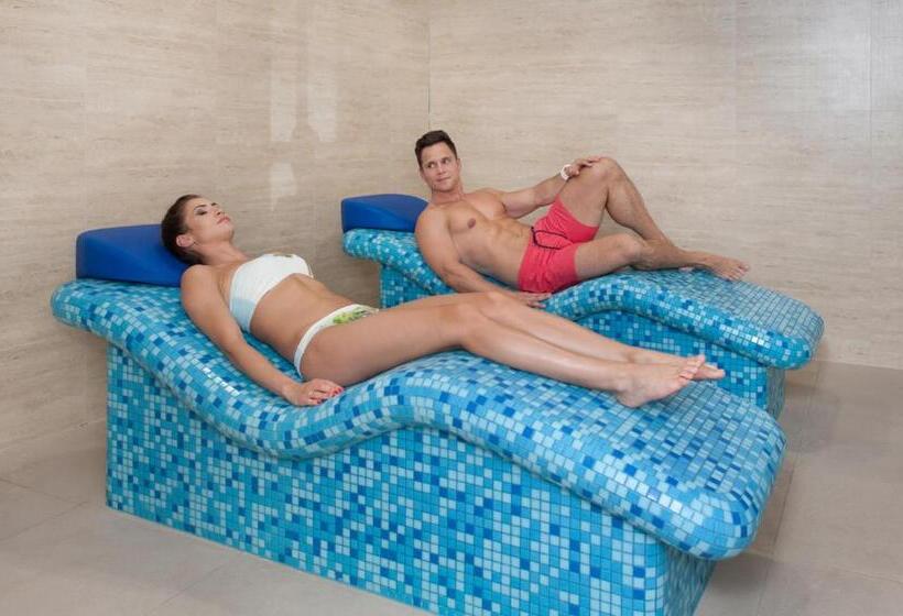 Отель Cesarskie Ogrody