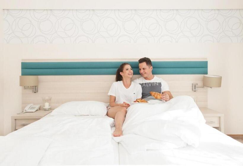 Отель Cesarskie Ogrody