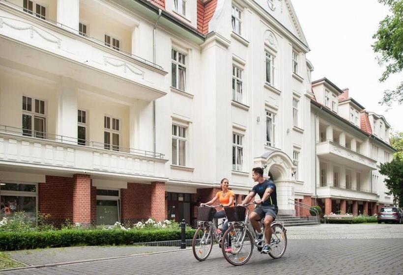 Отель Cesarskie Ogrody