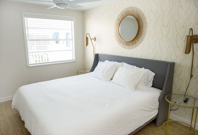 فندق Sunburst Inn