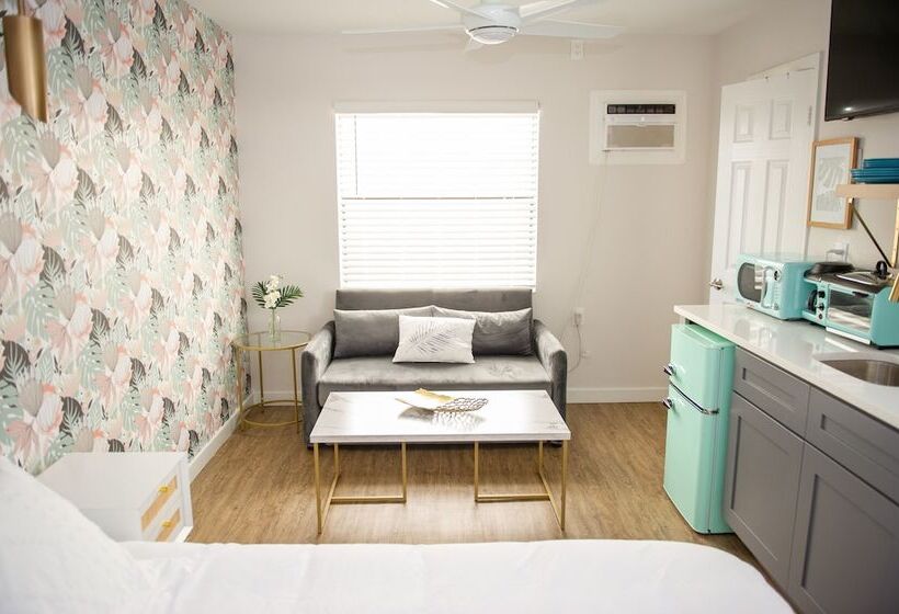 فندق Sunburst Inn