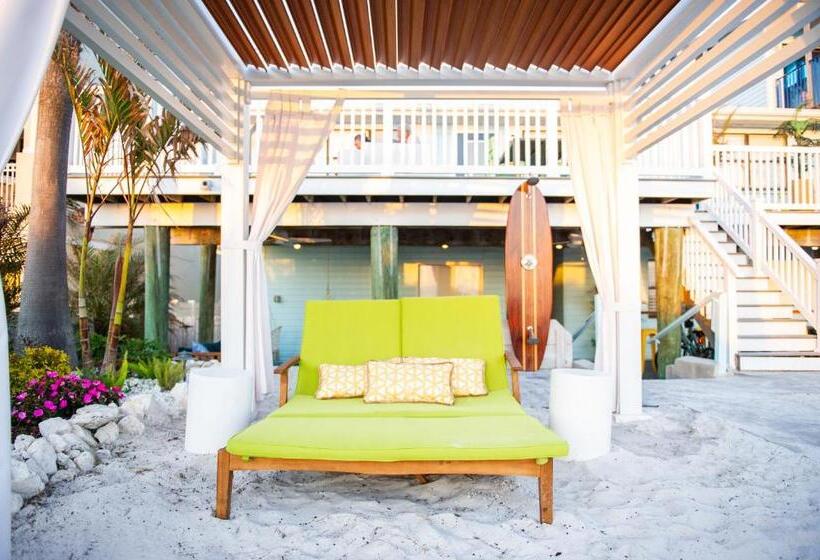 فندق Sunburst Inn