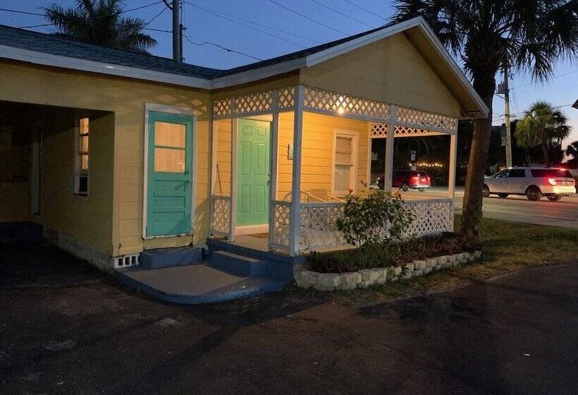 فندق Sunshine Cozy Cottages