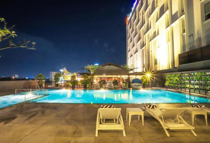 酒店 Swissbelinn Saripetojo Solo