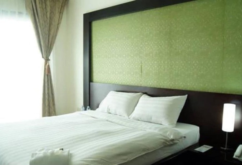 Terrace Hotel Subic Bay