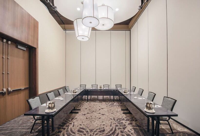 The Hotel At Oberlin