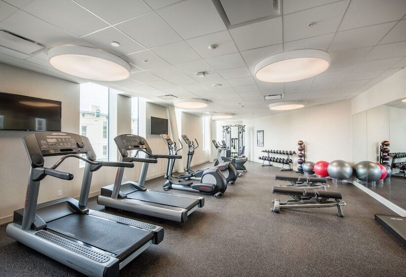 The Hotel At Oberlin