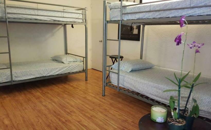 ホテル The Beach Waikiki Boutique Hostel