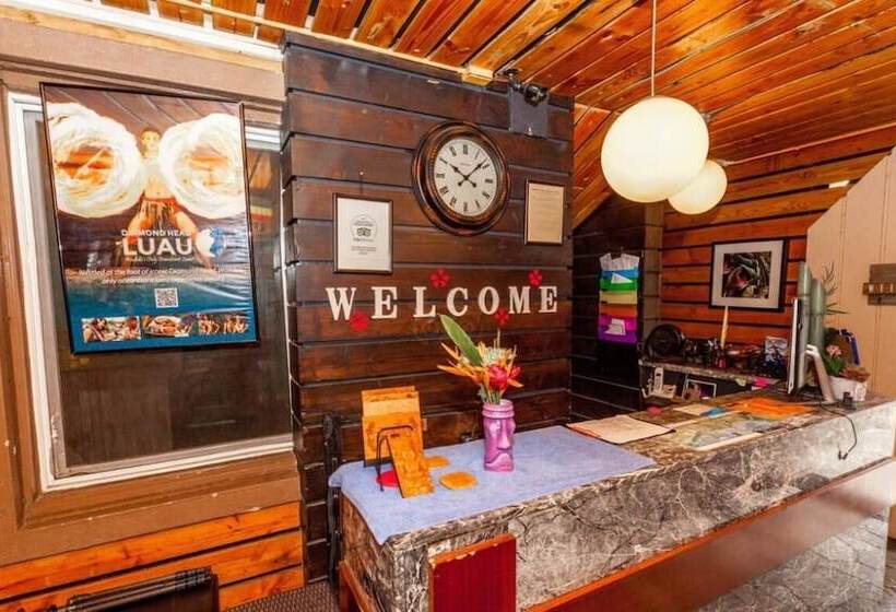 ホテル The Beach Waikiki Boutique Hostel