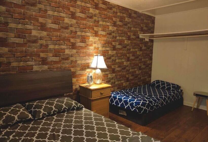 ホテル The Beach Waikiki Boutique Hostel