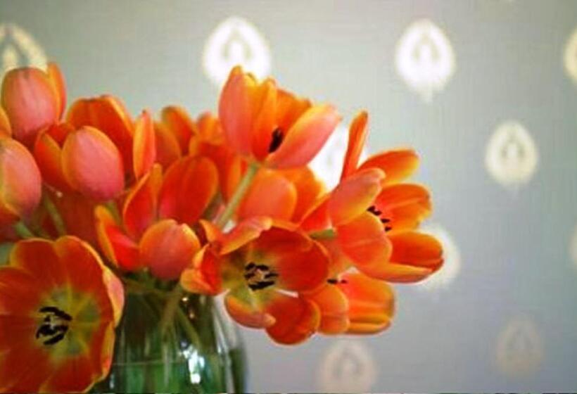 فندق The Grape Leaf Inn