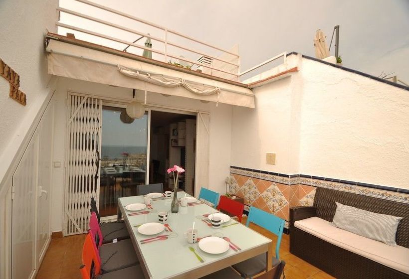 호텔 The Moonlight Sea View