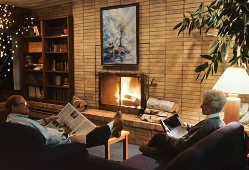 فندق The Shoreline Inn