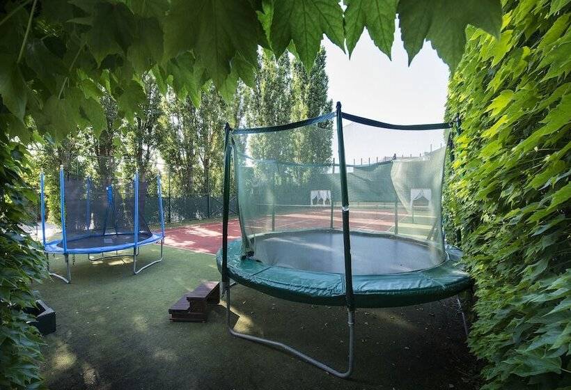 فندق Therma Dunajská Streda