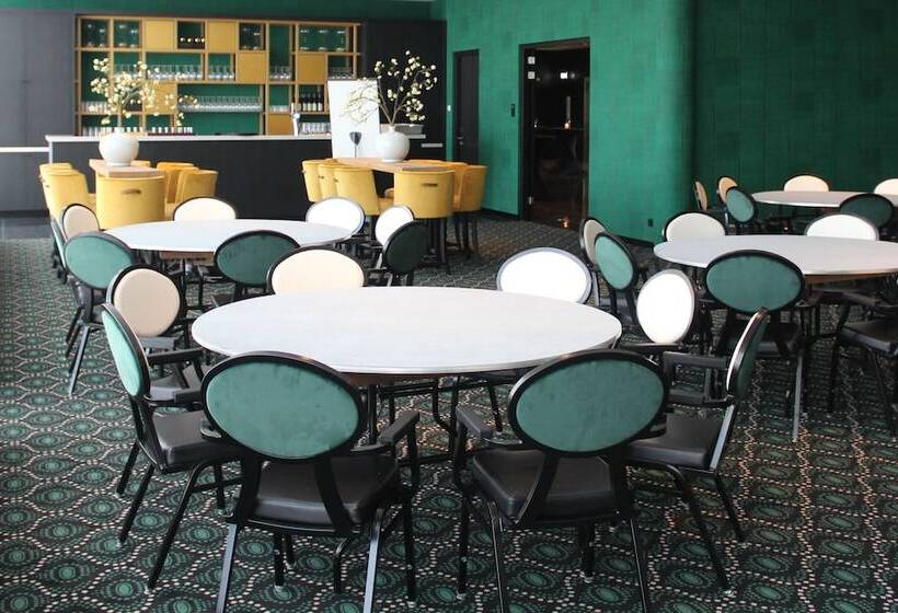 בית מלון כפרי Van Der Valk Zaltbommela2