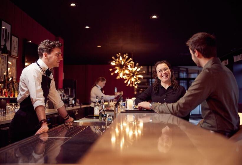 בית מלון כפרי Van Der Valk Zaltbommela2